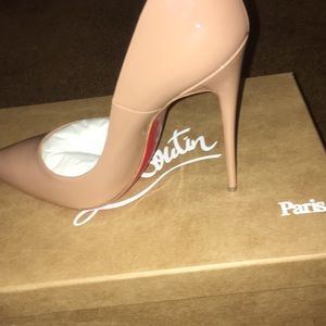 Nude Christian louboutin size 40